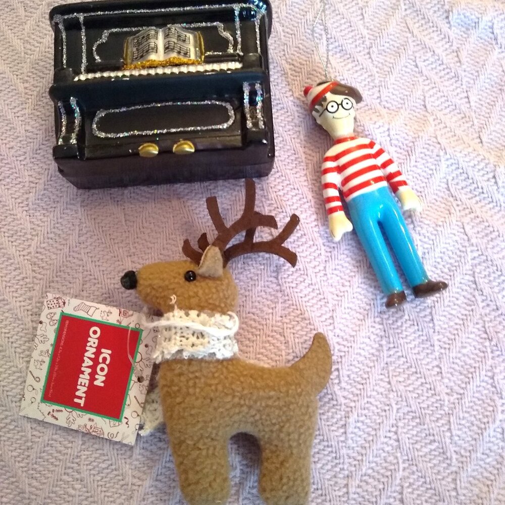 Christmas Ornaments Collection - Set of 3